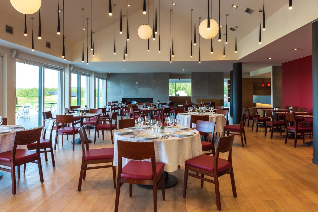 Modry Las Golf Resort Choszczno Exterior photo
