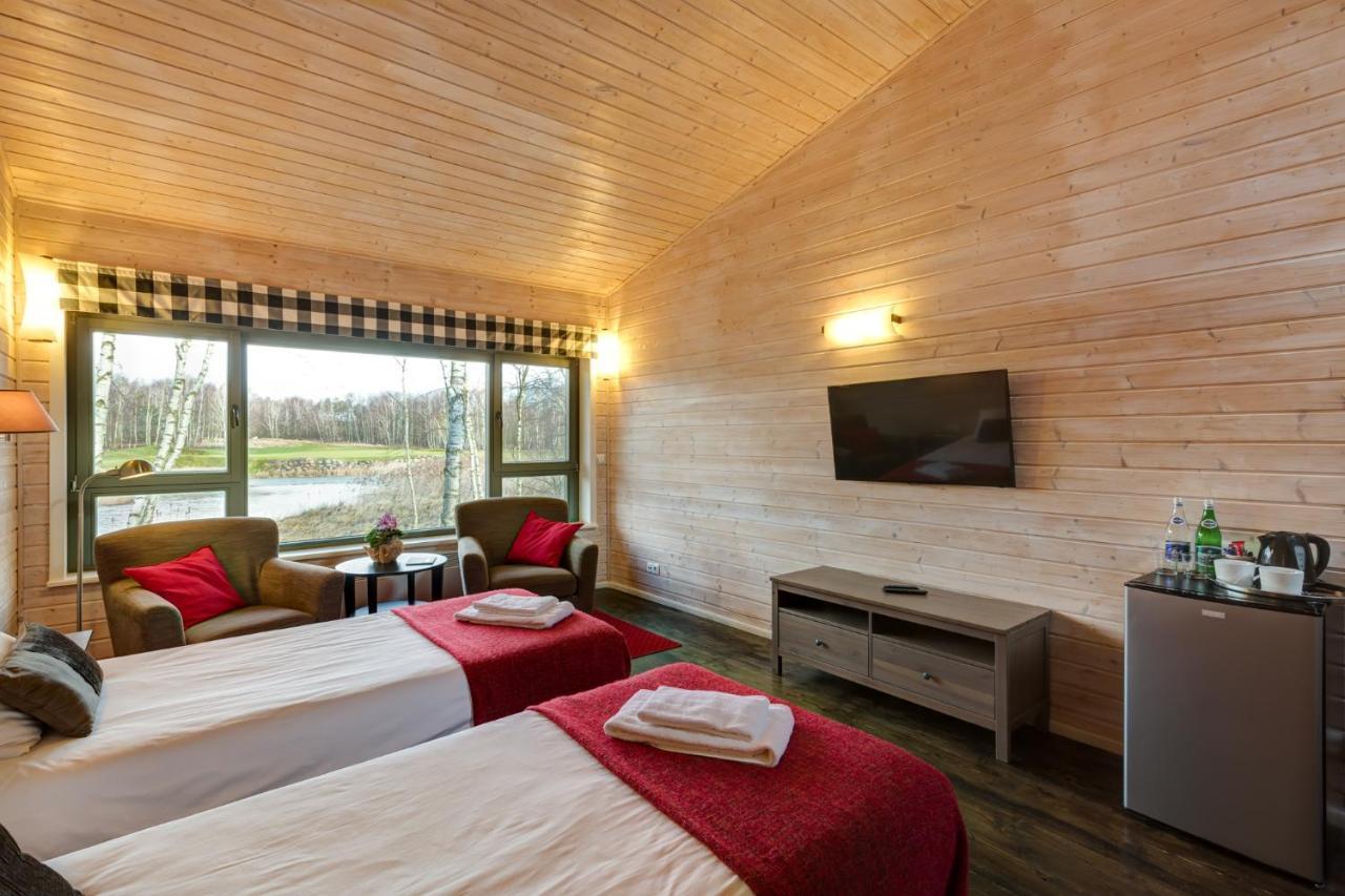 Modry Las Golf Resort Choszczno Exterior photo
